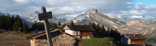 Le col du Pré depuis la Grange aux Loups