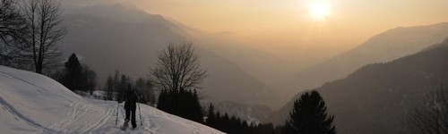 Sous la montagne d\'Outray depuis Les Prés